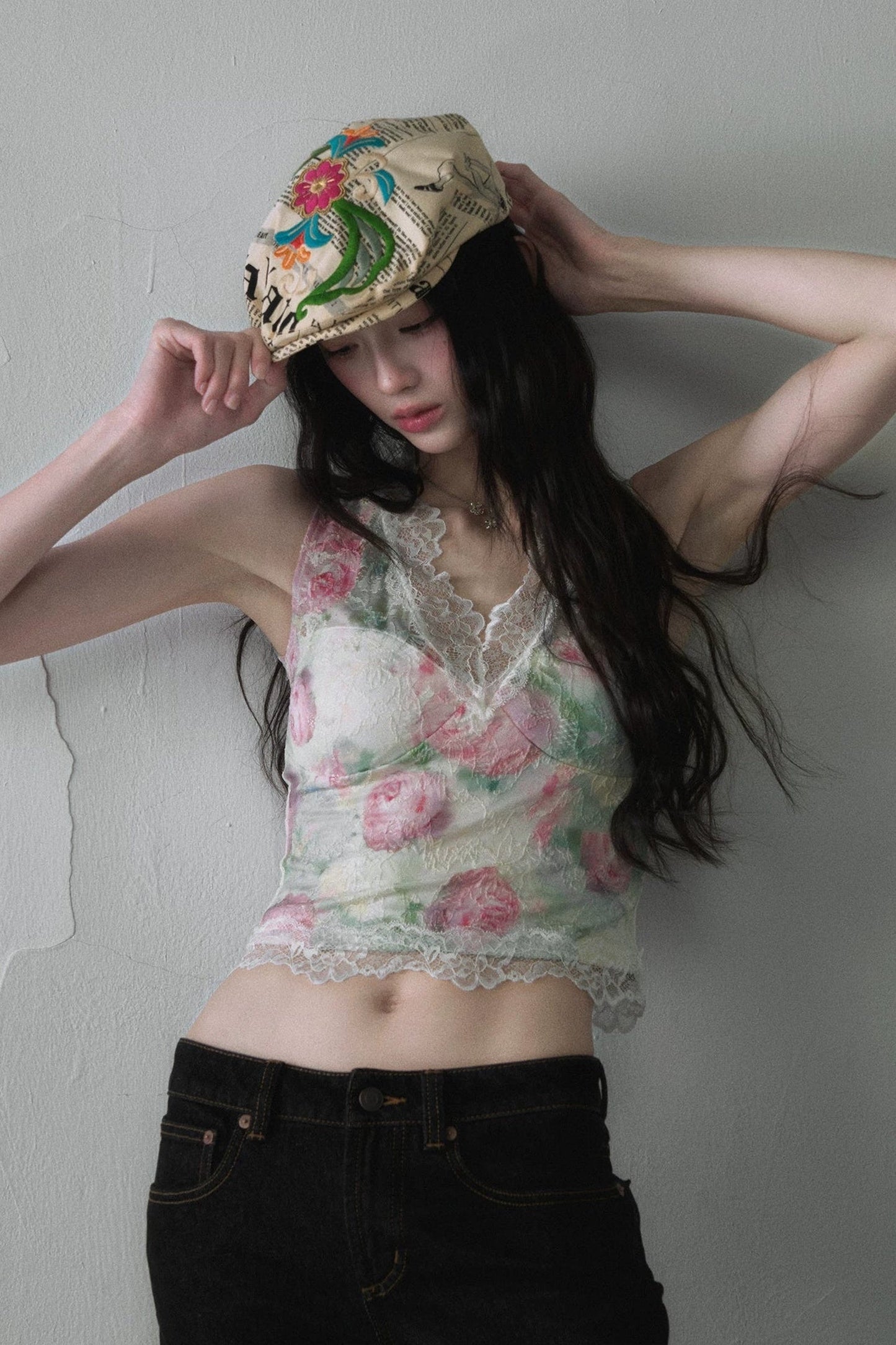 Rose Oil Painting Lace Vest