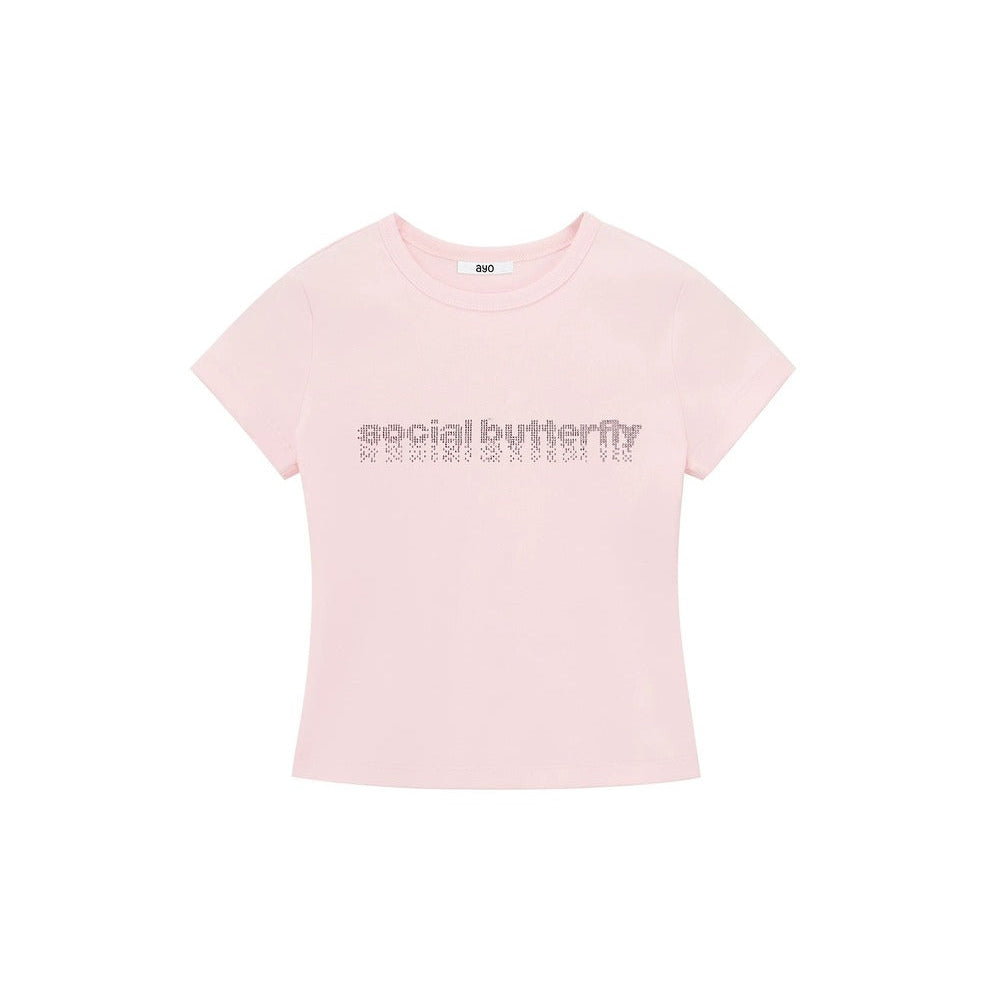 Maglia narrativa rosa con strass