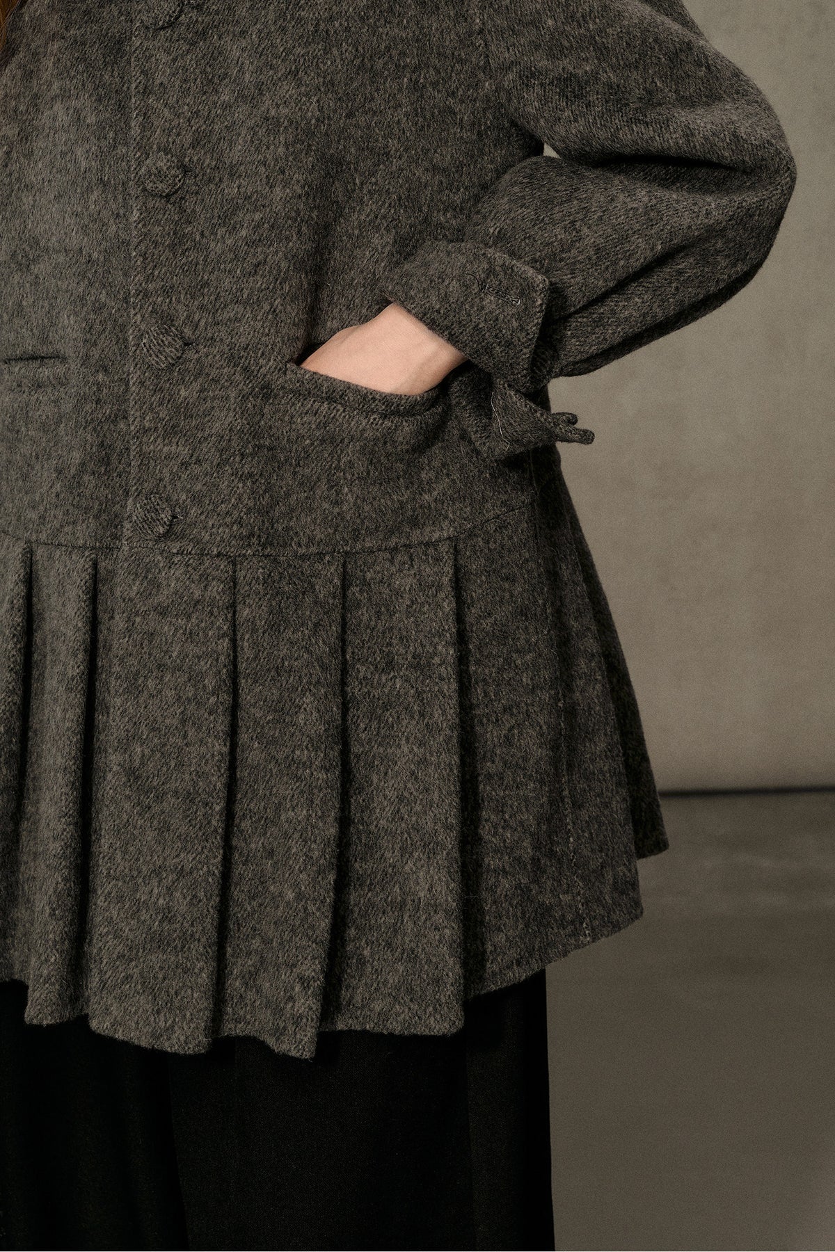70% Wool Blend Double-Sided Pleated Coat