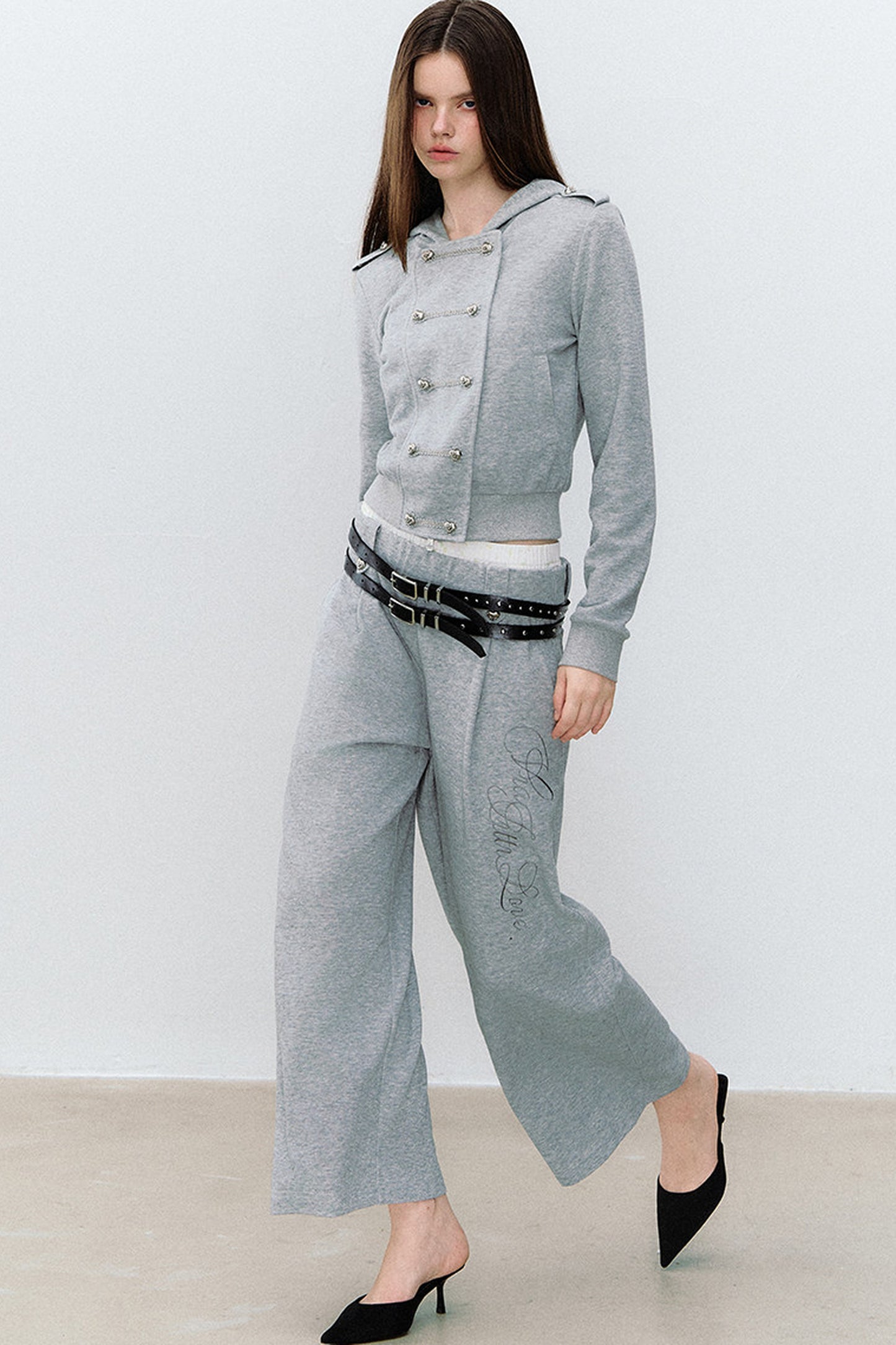 Conjunto de 3 piezas de sudadera con capucha cruzada y pantalones
