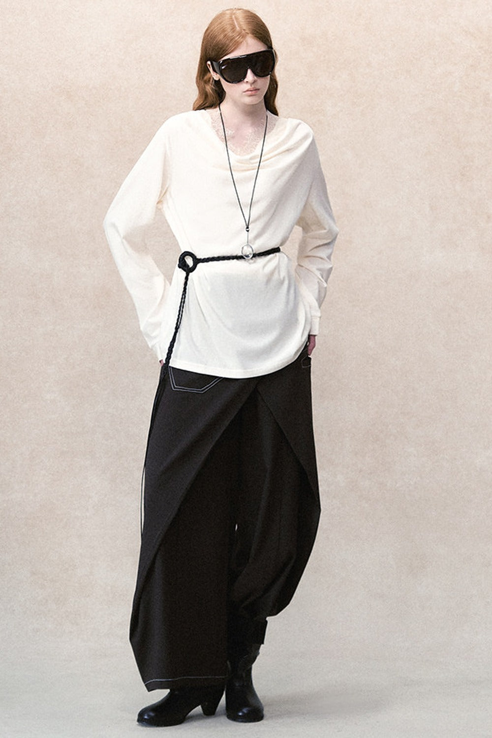 Completo con gilet in maglia Genesis