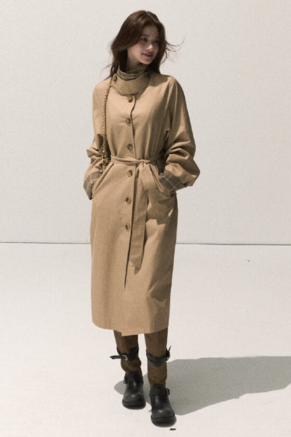 Trench-coat à carreaux à col montant