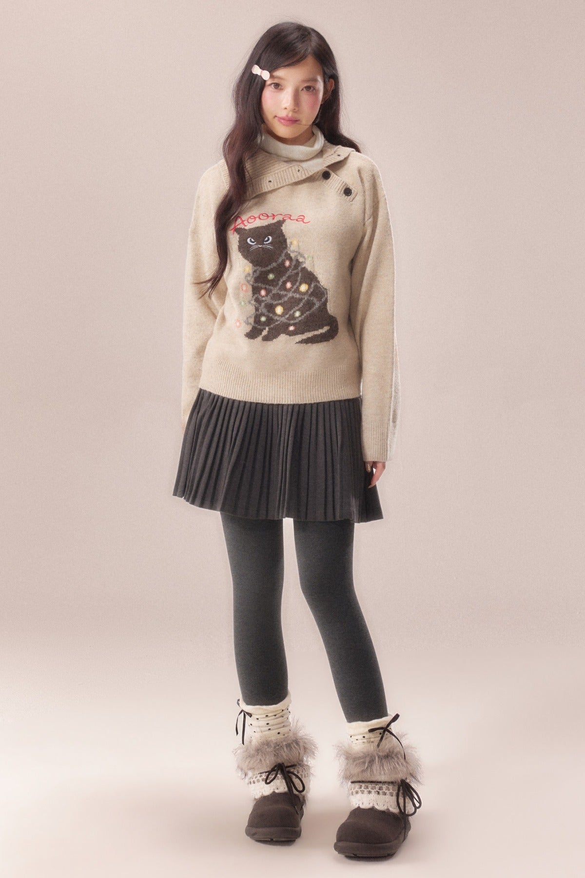 Diagonal Placket Cat Knit Pullover