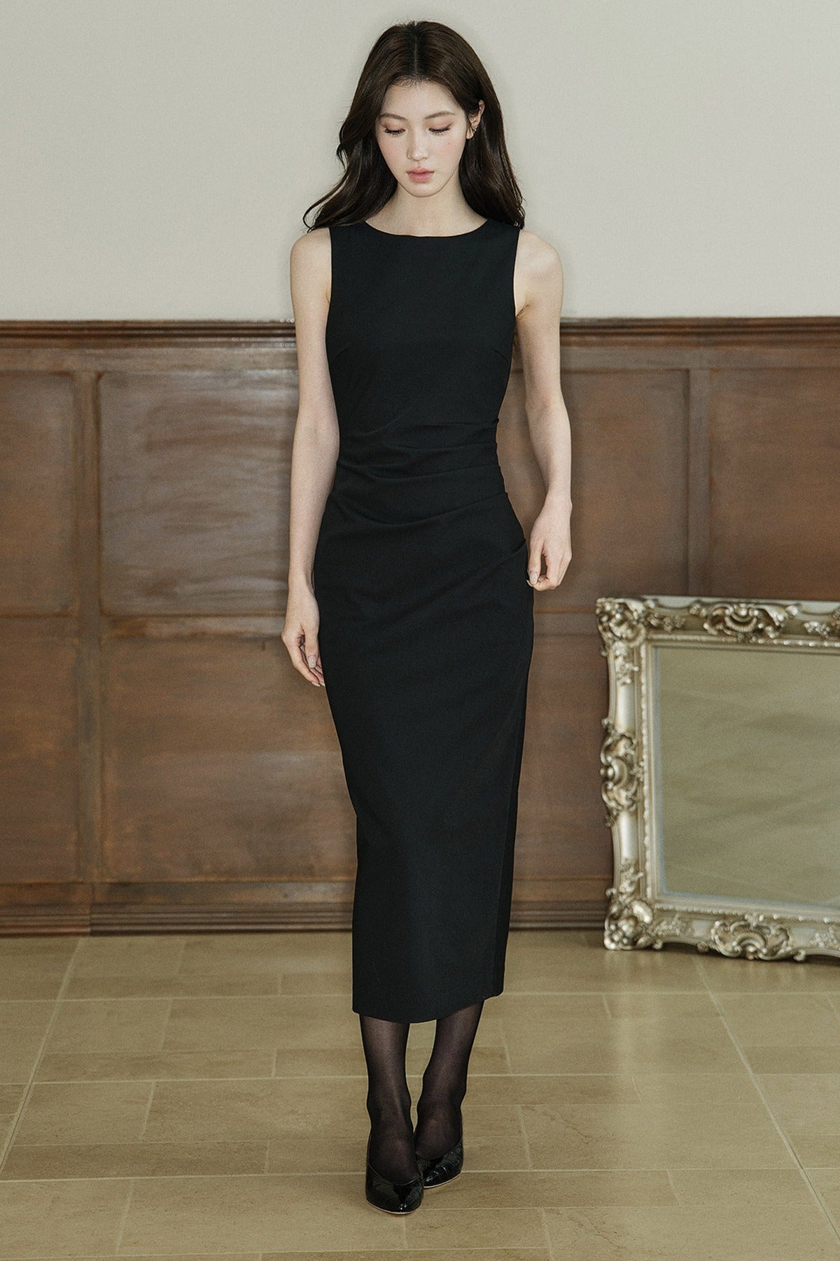 Sleeveless Waist-Cinching Long Dress