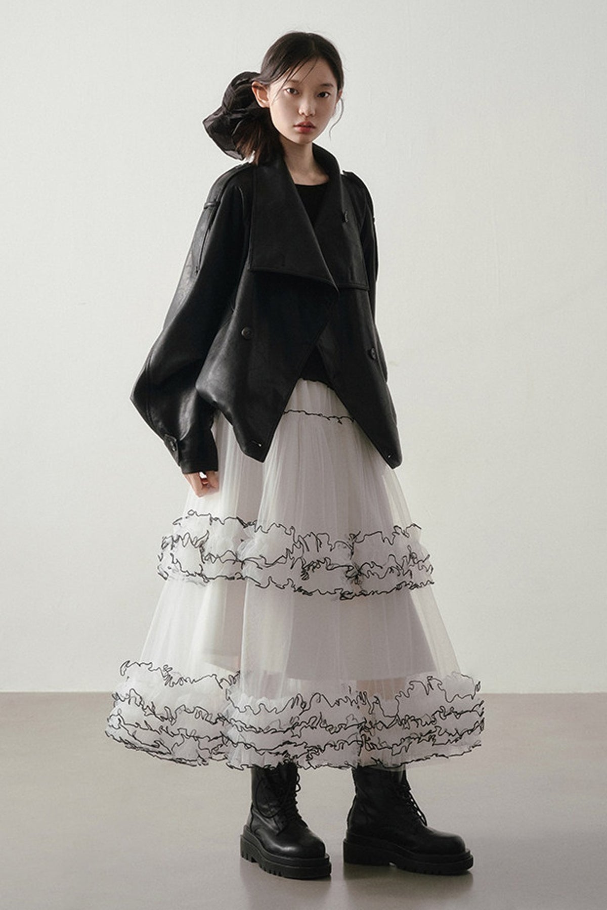 White Puffy Black Ruffle Stitching Skirt