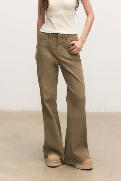 Ensemble veste et jean évasé taille haute