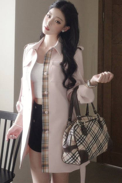 Karierter Trenchcoat in Flickenoptik