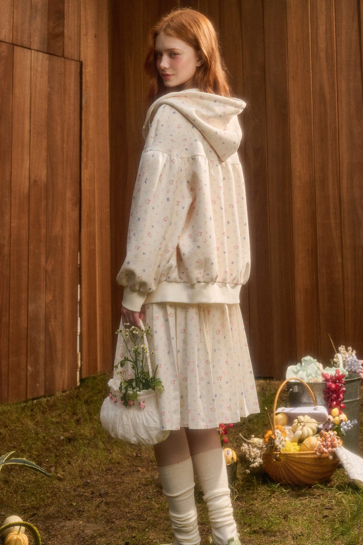 Hoodie and Pleated Skirt Set-Up