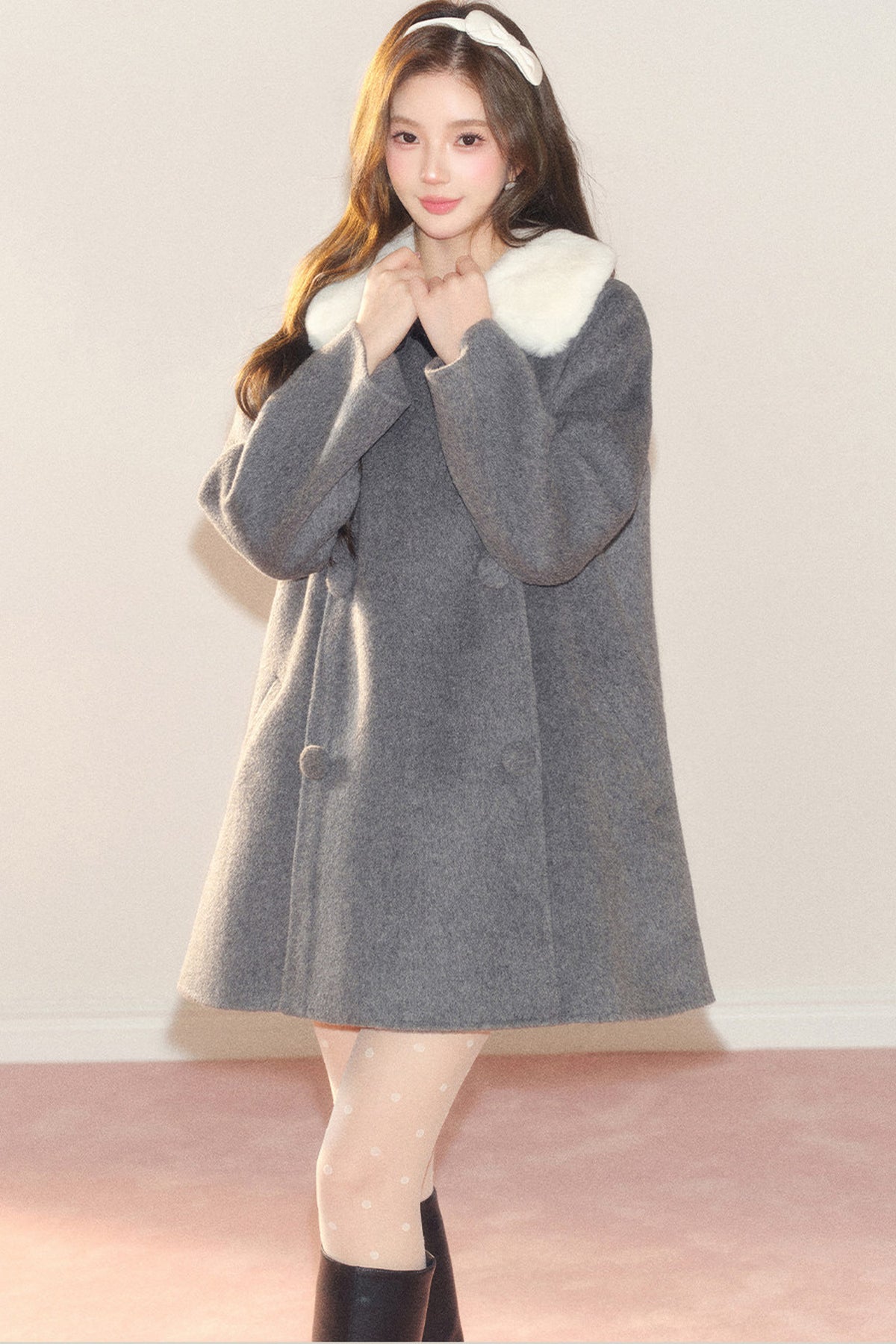 Manteau en laine avec nœud en velours