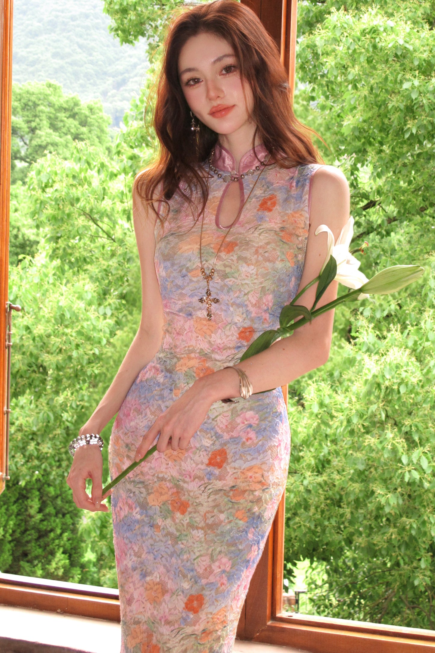 Stretch Lace Sleeveless Cheongsam Dress