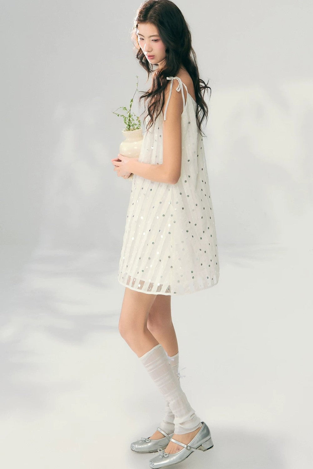 Abito in rete con paillettes scintillanti