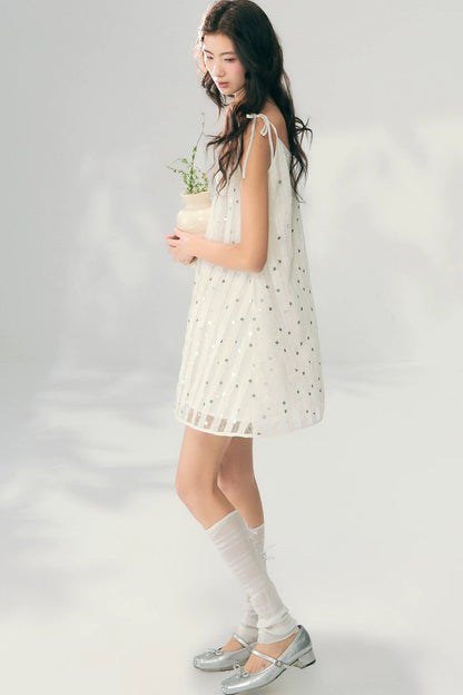 Abito in rete con paillettes scintillanti
