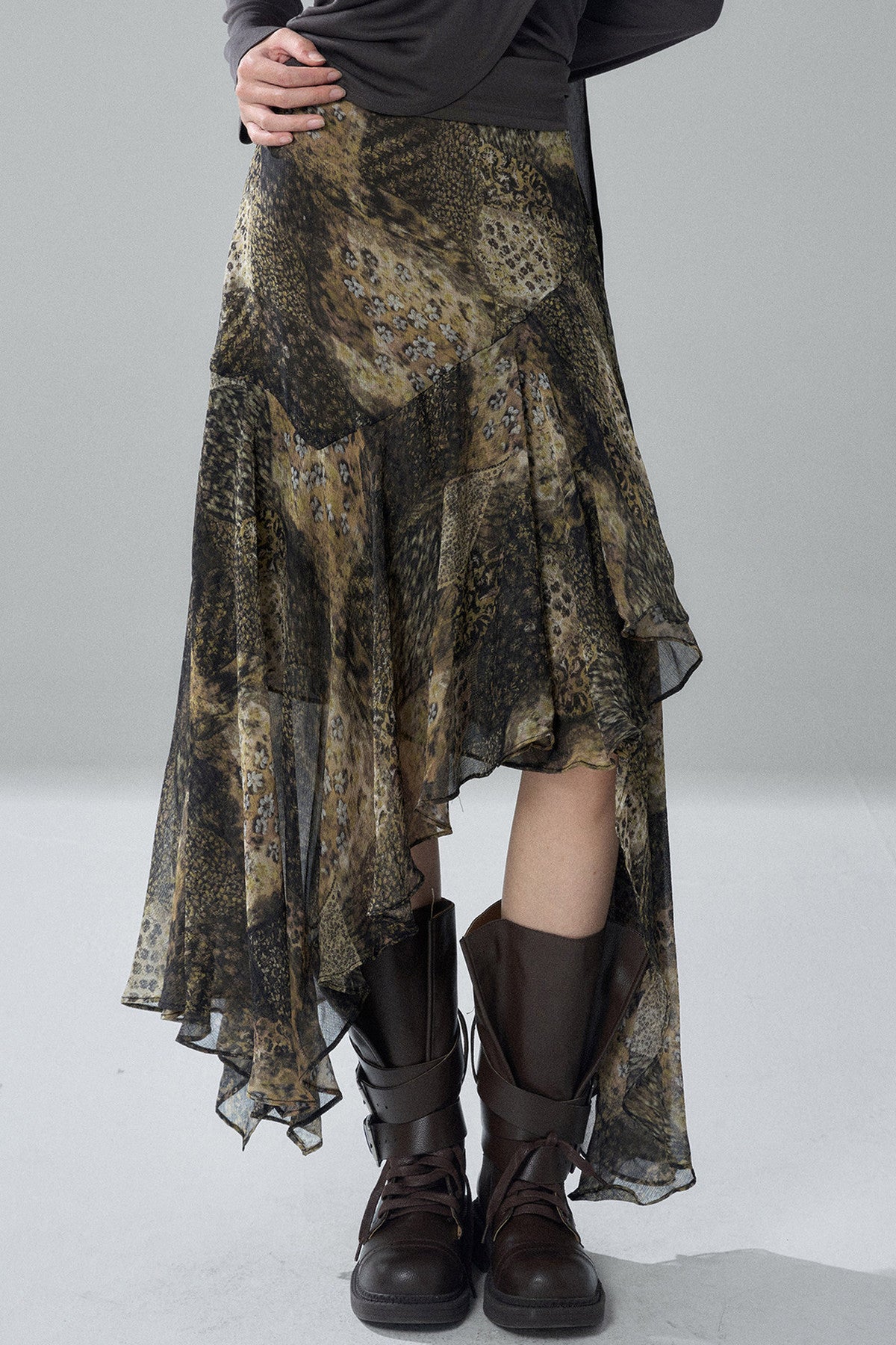 Asymmetrical Leopard Print Chiffon Skirt