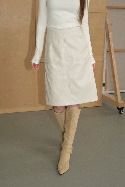 Embossed Leather High-Waisted Straigh Skirt With Tops Set-Up
