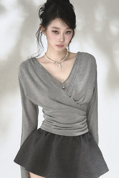 꽃무늬 레이스 크로스오버 니트 톱