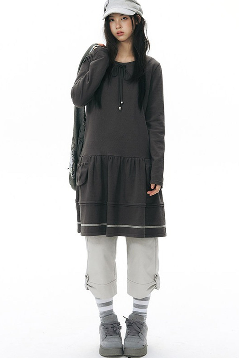 Long-Sleeved Knit Round Neck Tie Dress