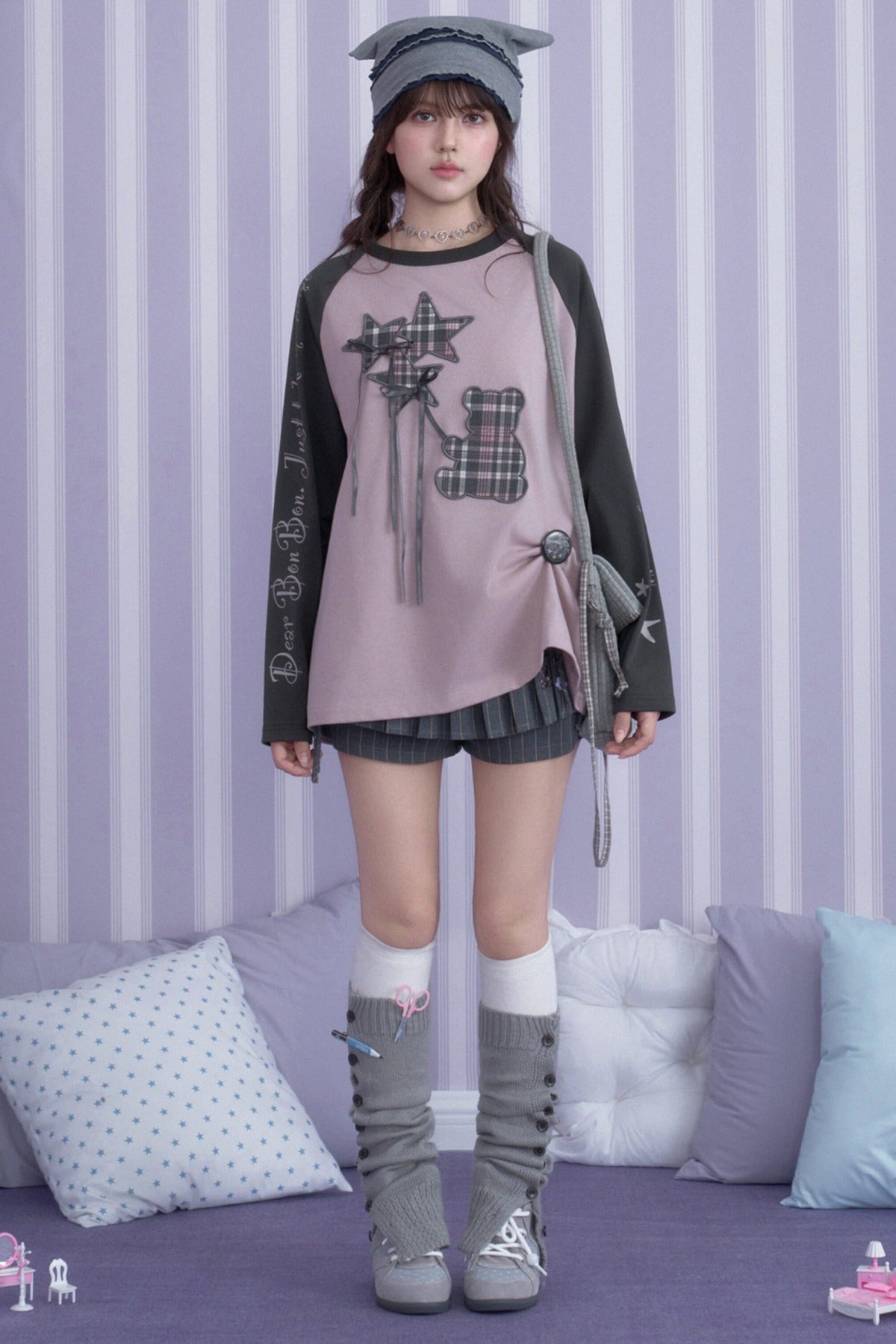Raglan Sleeve Balloon Bear T-shirt