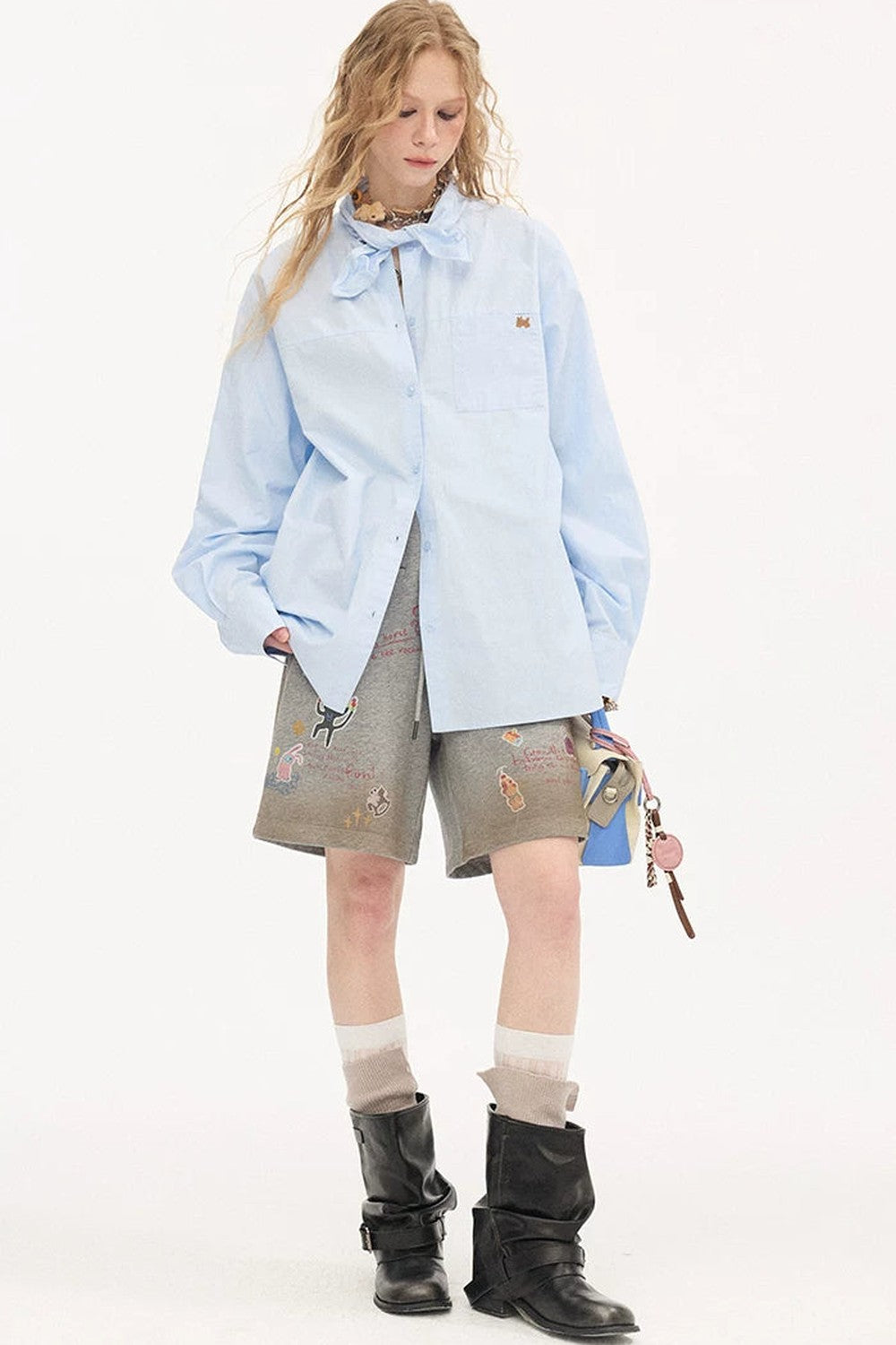 Camicia ricamata a maniche lunghe in stile preppy
