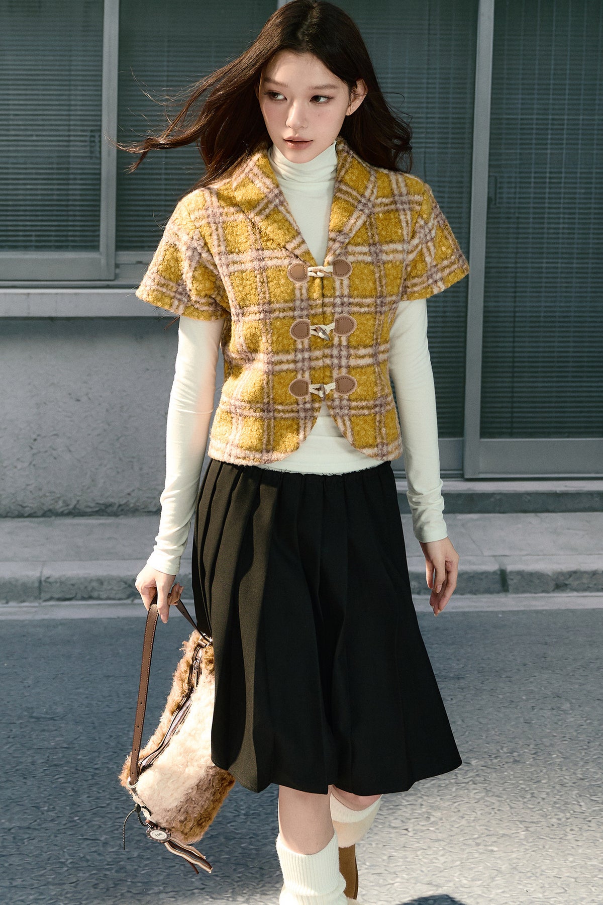 Retro Lapel Plaid Short-Sleeved Jacket