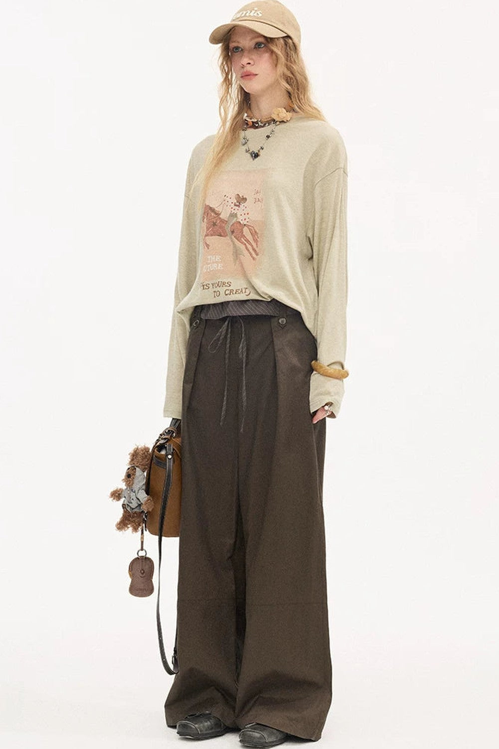 Pantalon droit à rayures et empiècements