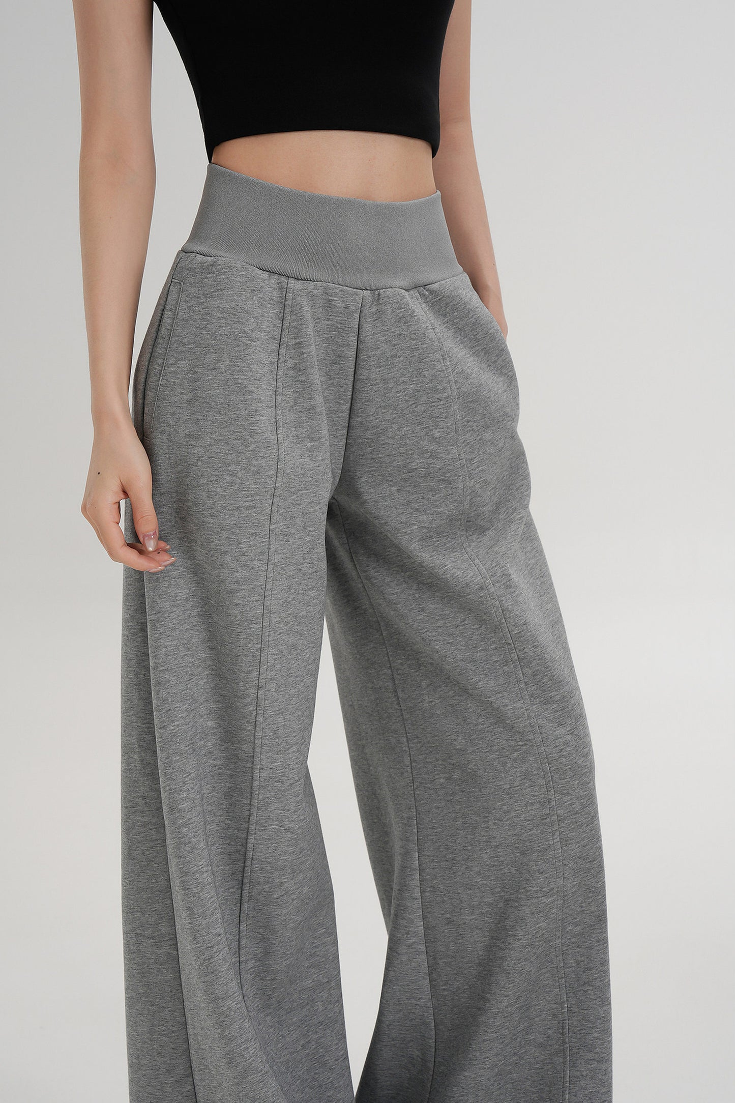 Pantaloni svasati eleganti a vita alta