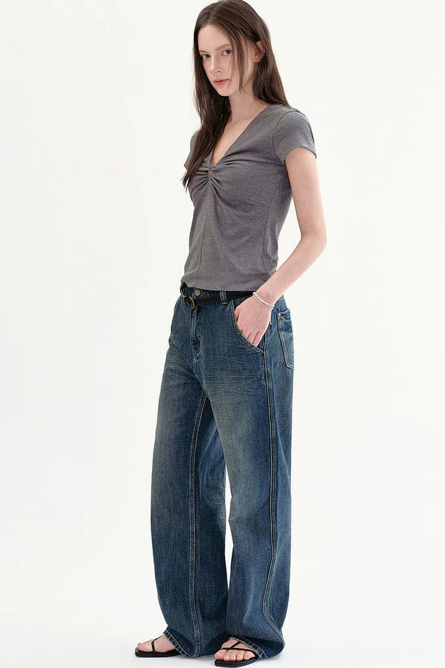 Jeans retrò a vita alta slavati a gamba larga