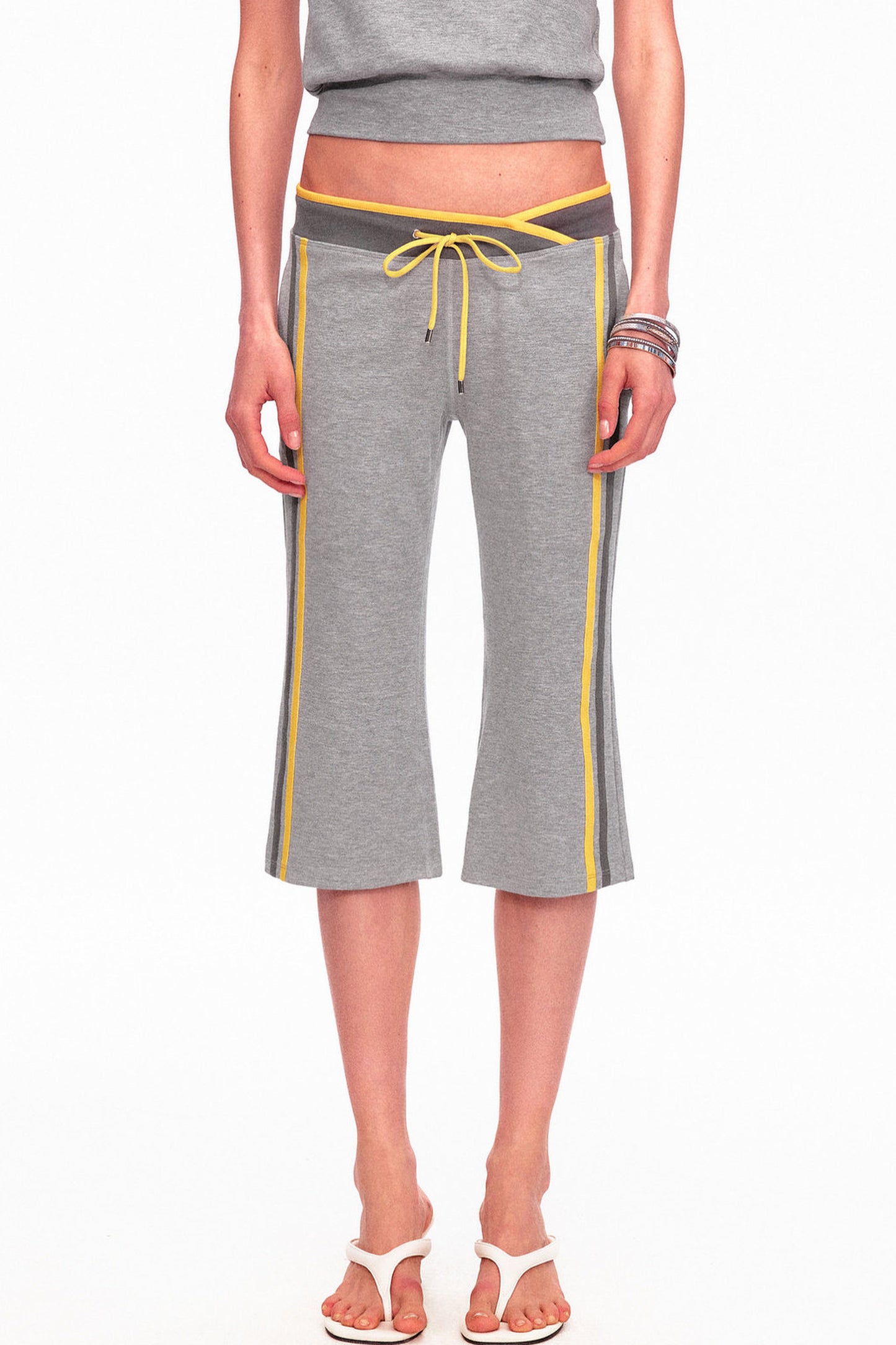 Low-Waist Color-Block Drawstring Knit Capri Pants