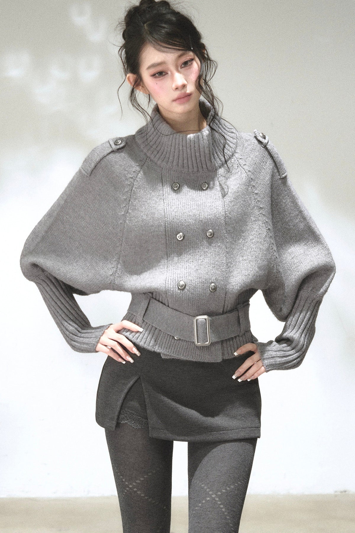 Capejacke mit vertikalem Rippstrick und Fledermausärmeln