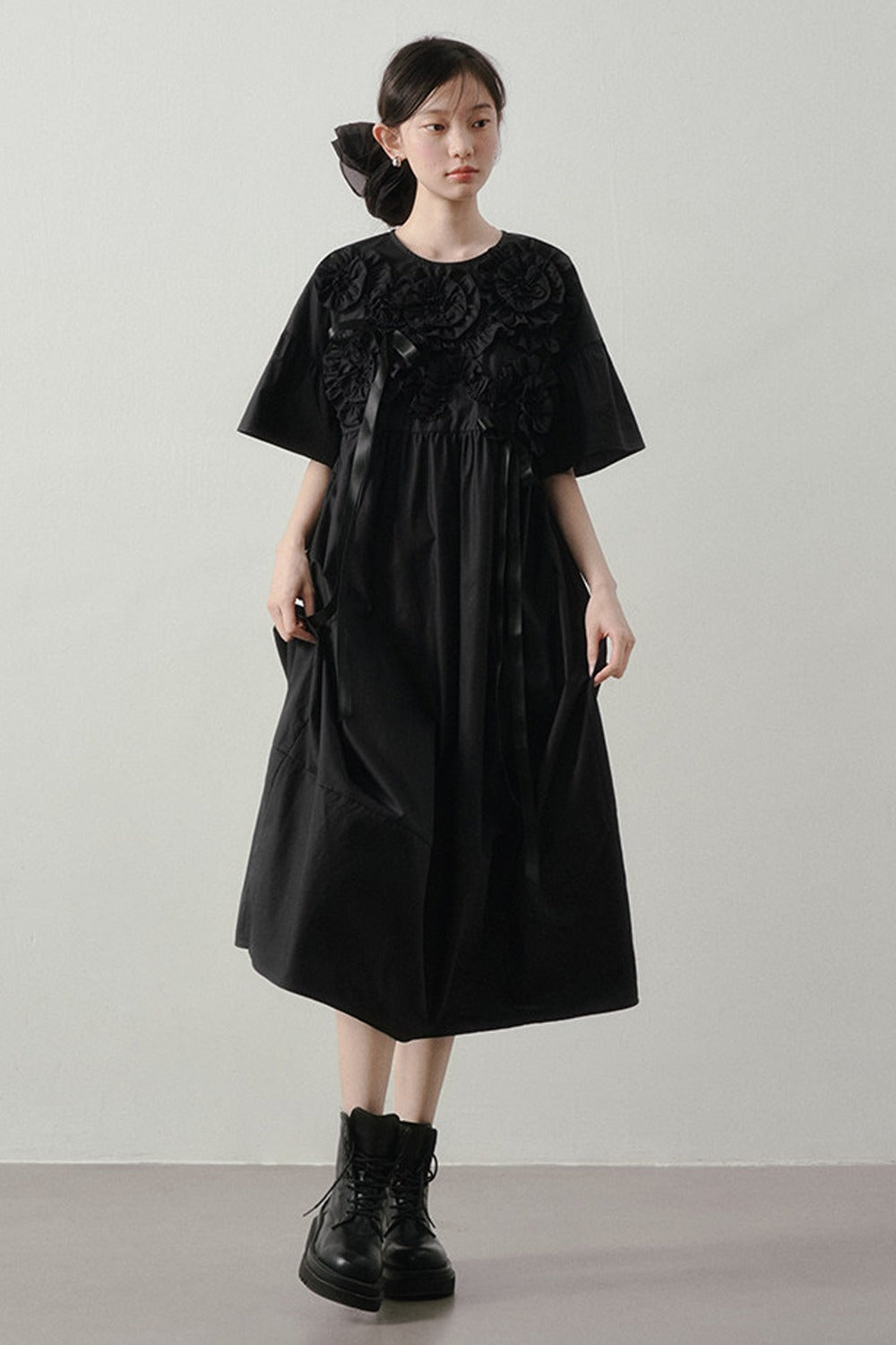 Heavy-Duty Three-Dimensional Floral Dress