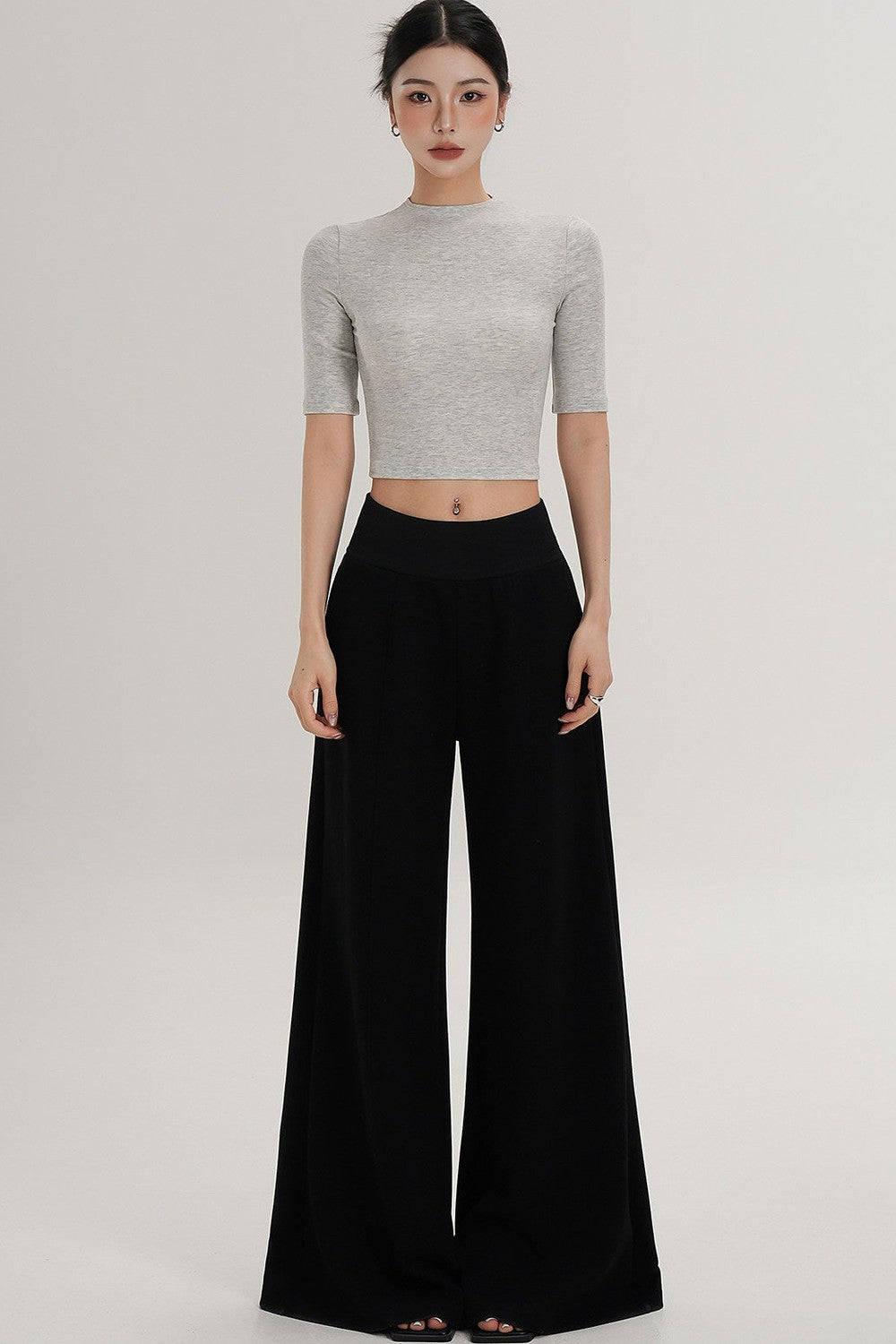 Cropped High Neck Short Sleeve Top