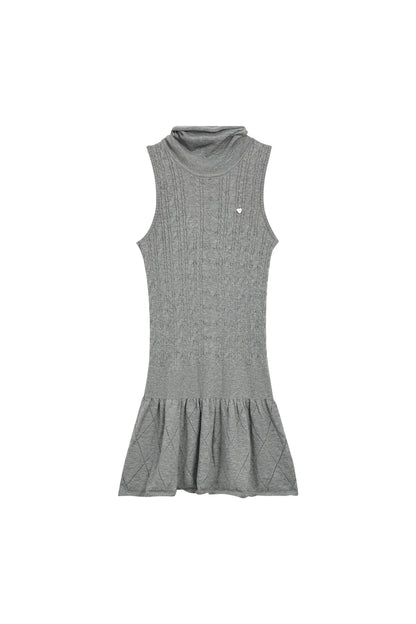 Ärmelloses Strickkleid mit hohem Kragen