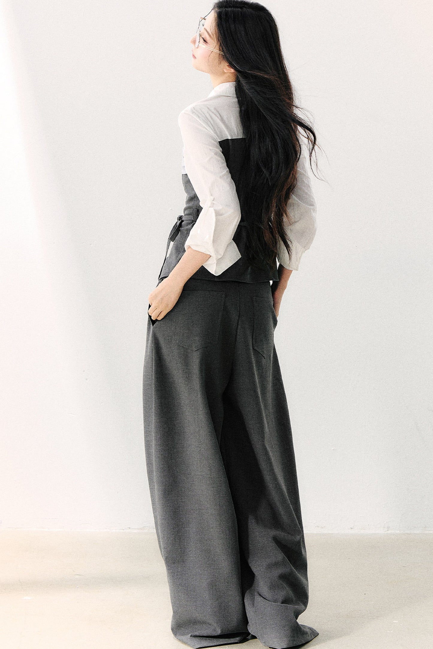 Lapel Faux Two-Piece Tie Shirt