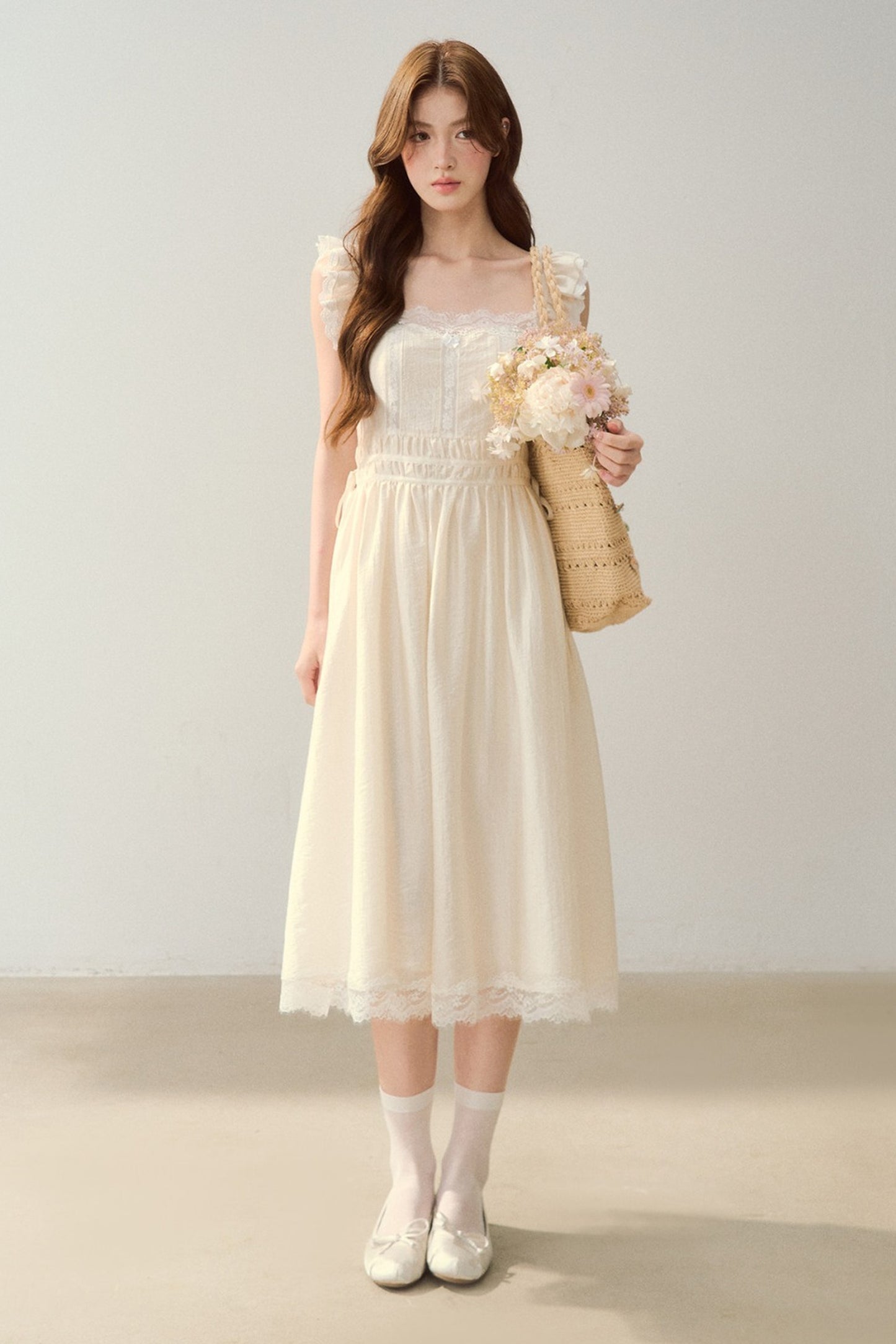 White Shell Lace Dress