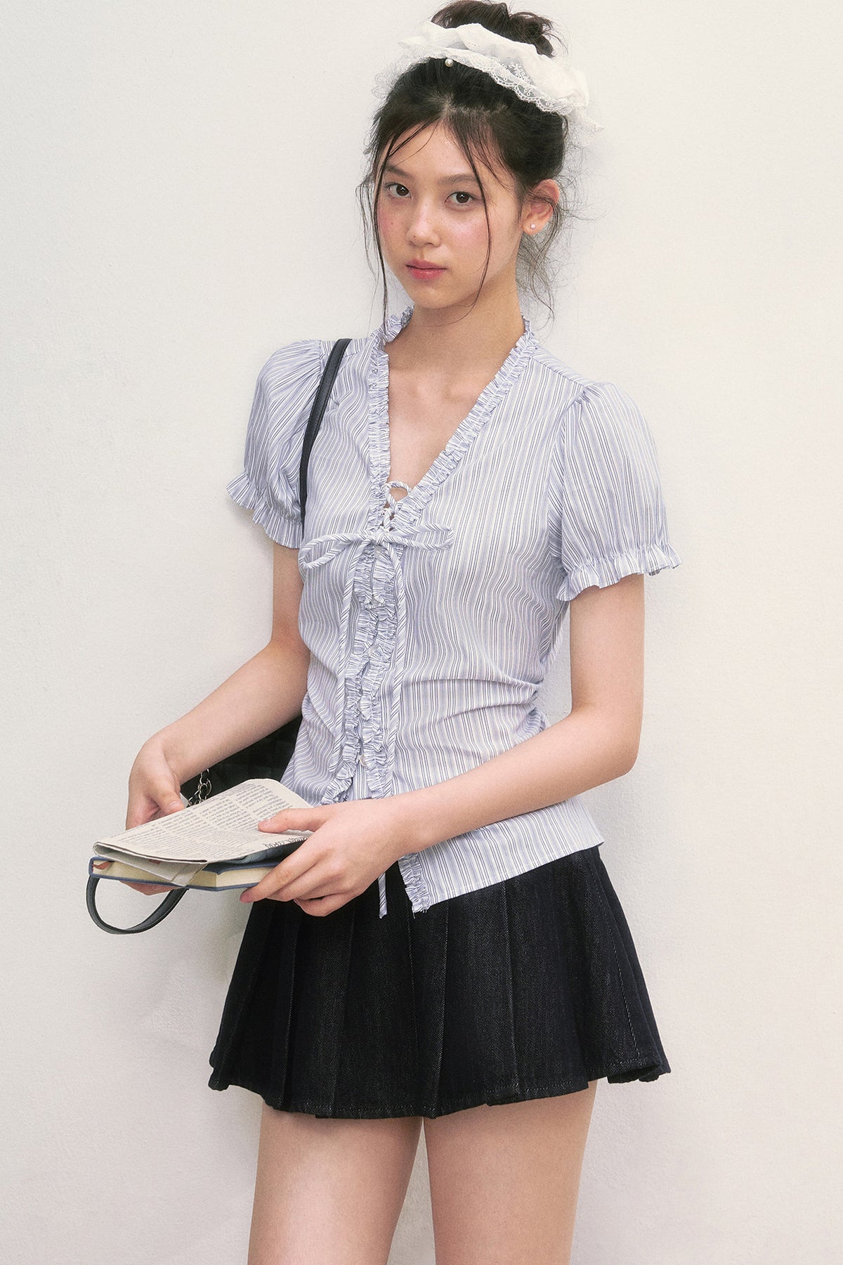 Ruffled Short-Sleeve Shirt and Pants Set-Up