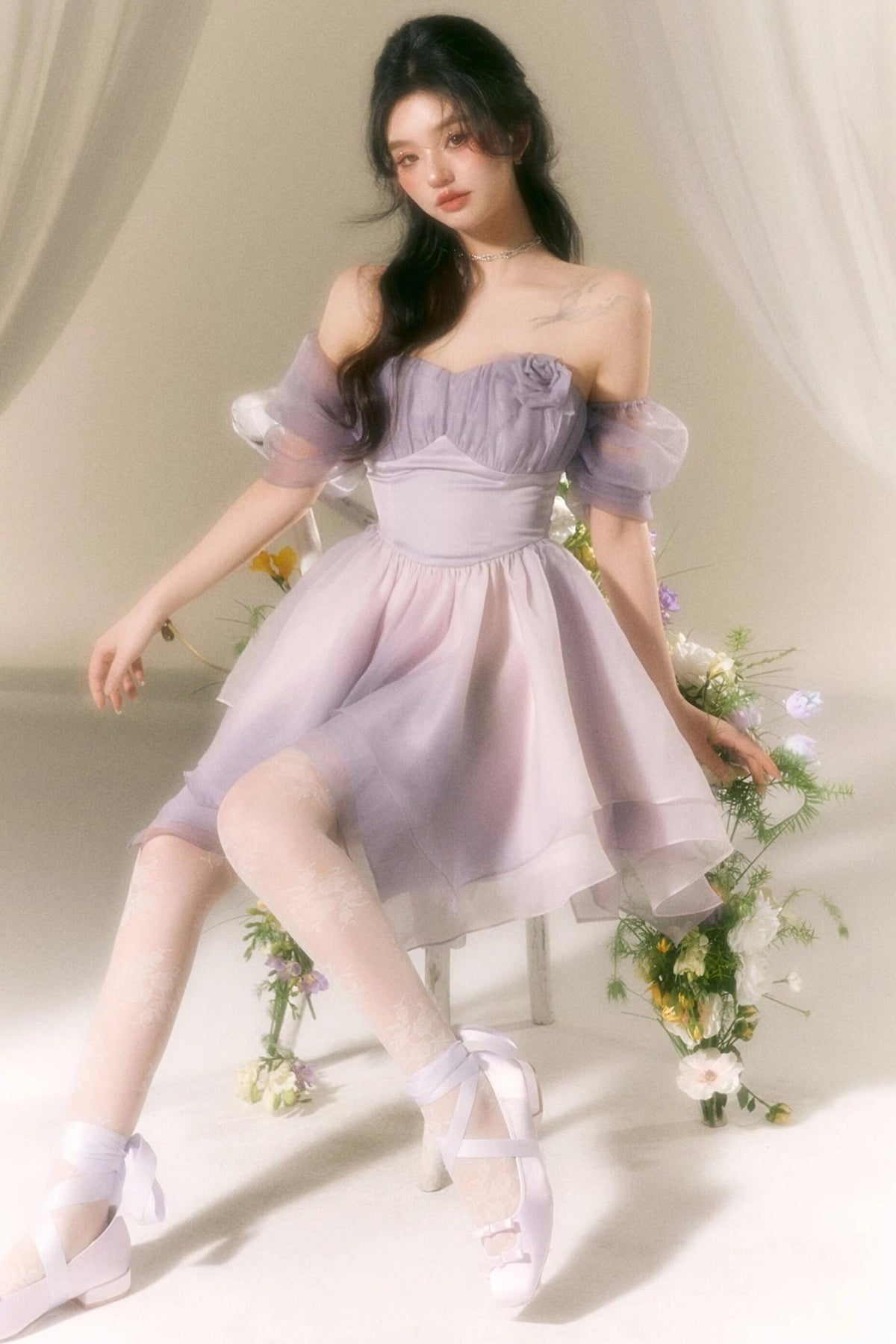 Macaronfarbenes Puffärmelkleid