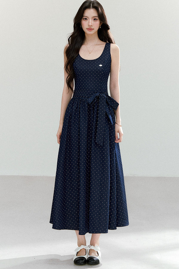 Vestido maxi sin mangas de lunares