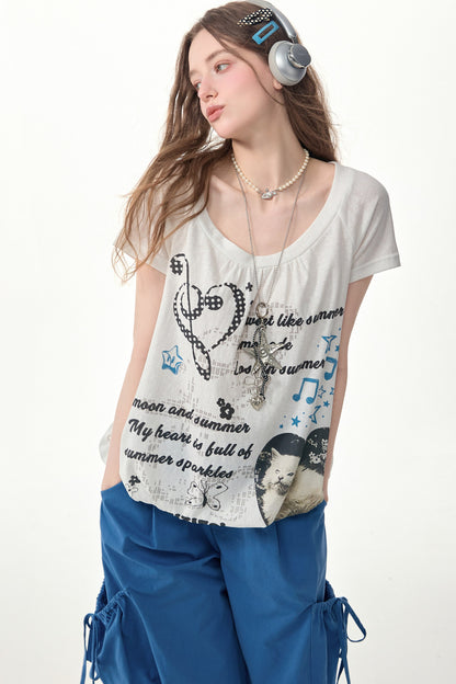 Camiseta de manga corta con cordón ajustable y estampado de gato blanco