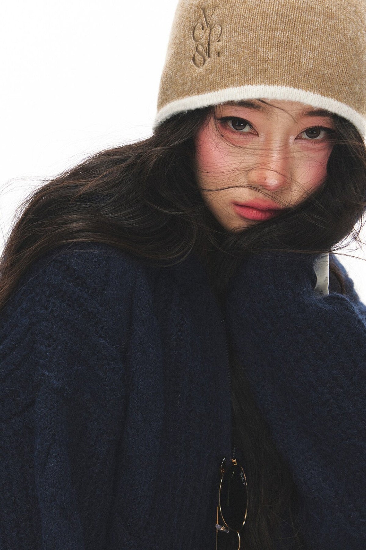 Contrast Trim Knitted Beanie