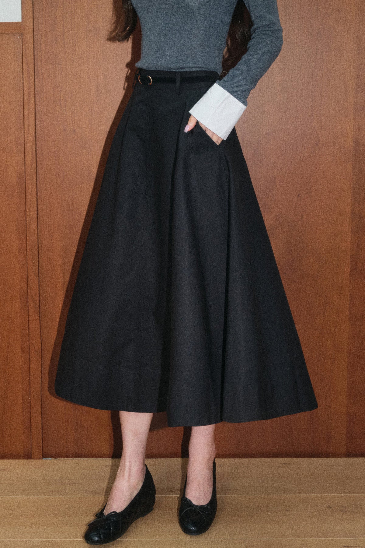 Gray Wool Knit Top and Retro Skirt Set-Up