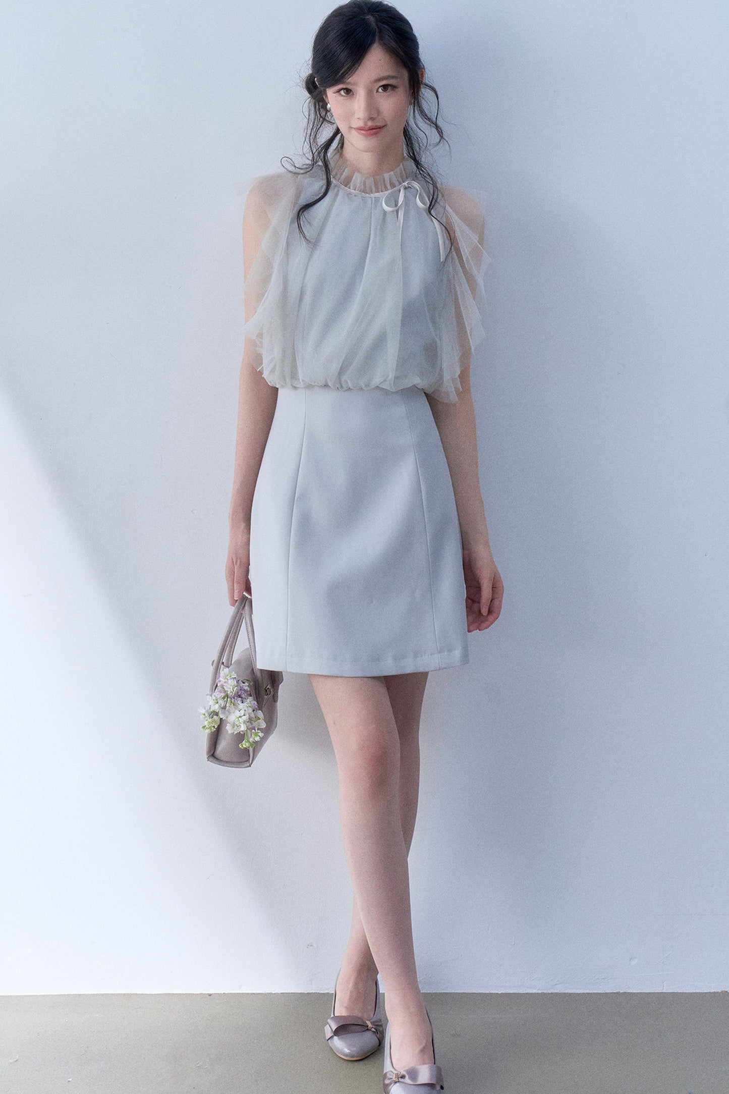 Plissiertes Kleid mit Mesh-Patchwork