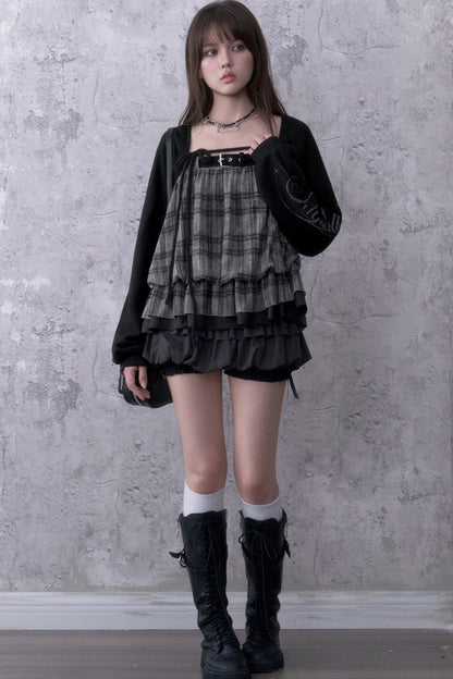 Loose Dark Print Knit Top