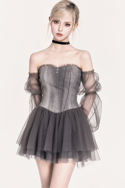 Abito romantico in tulle stile corsetto