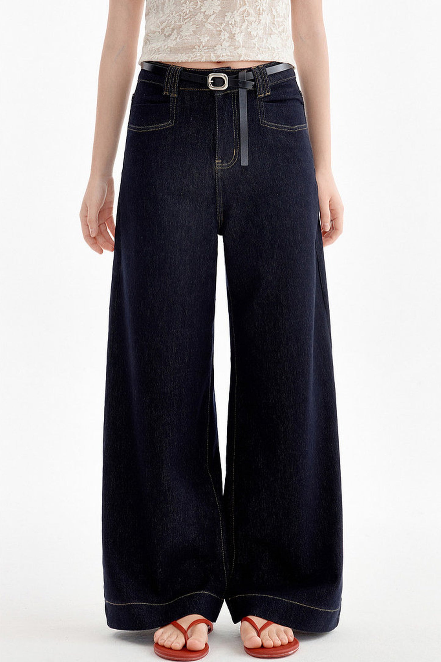 Pantalones vaqueros minimalistas de cintura alta