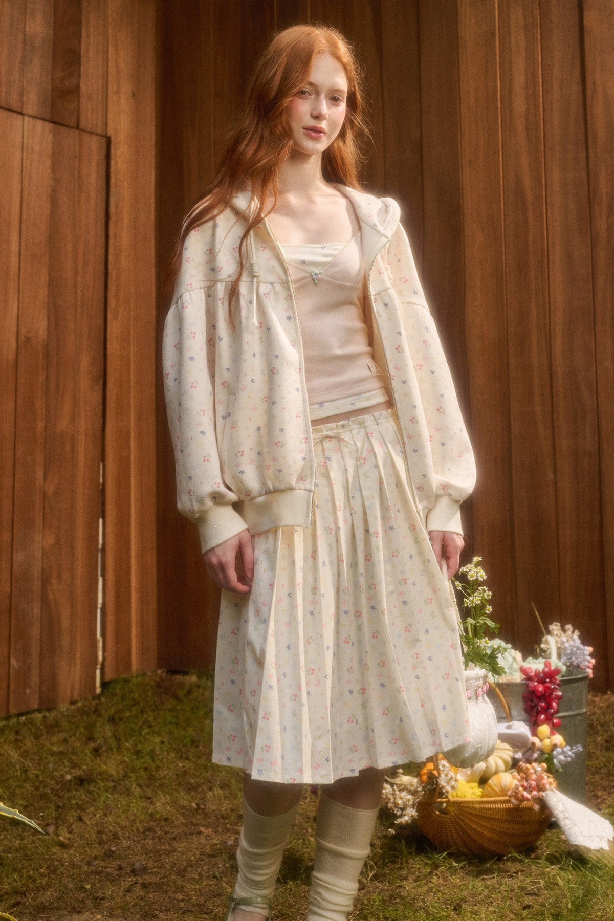 Hoodie and Pleated Skirt Set-Up