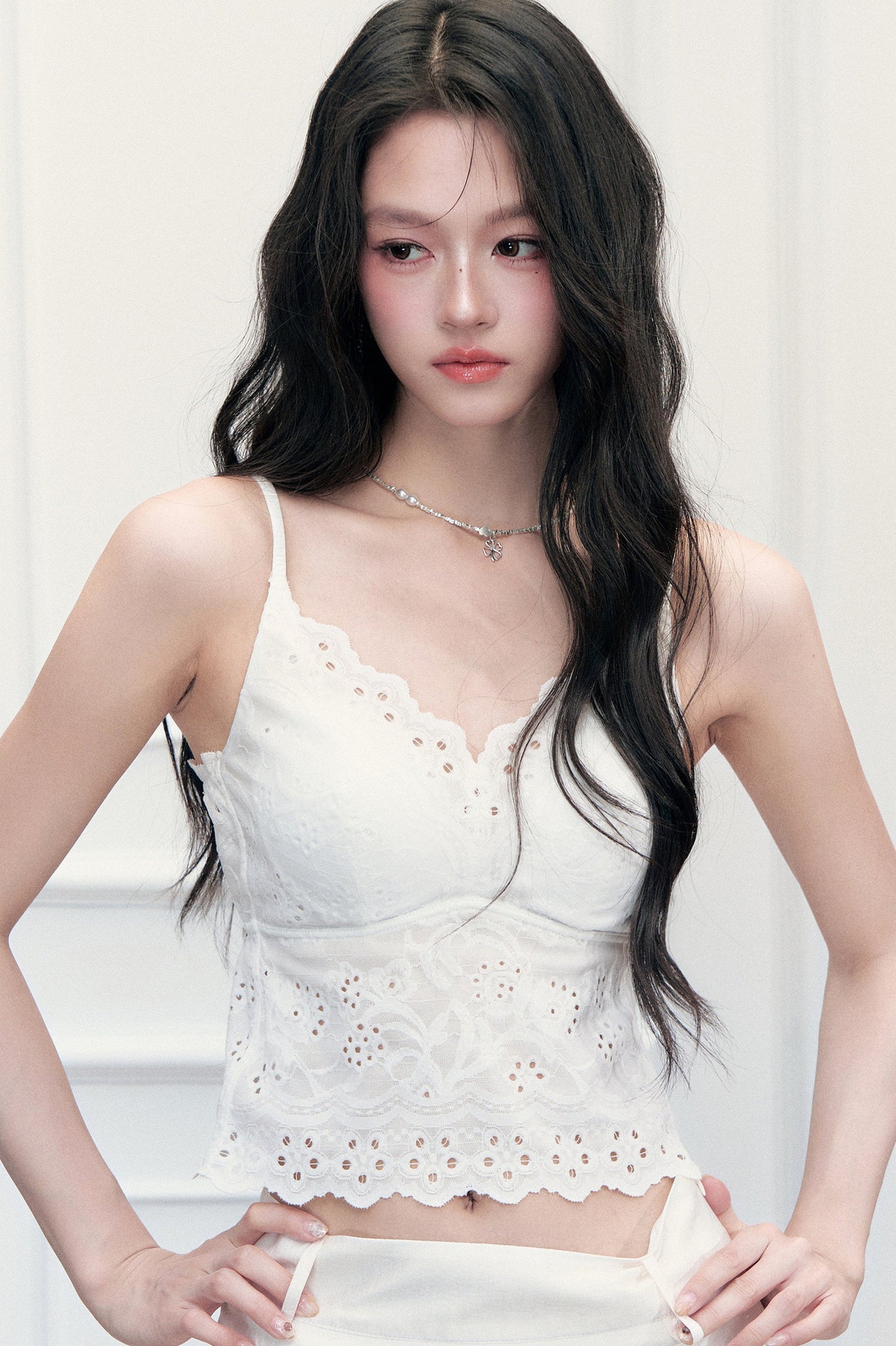 White French Hollow Embroidery V-Neck Camisole