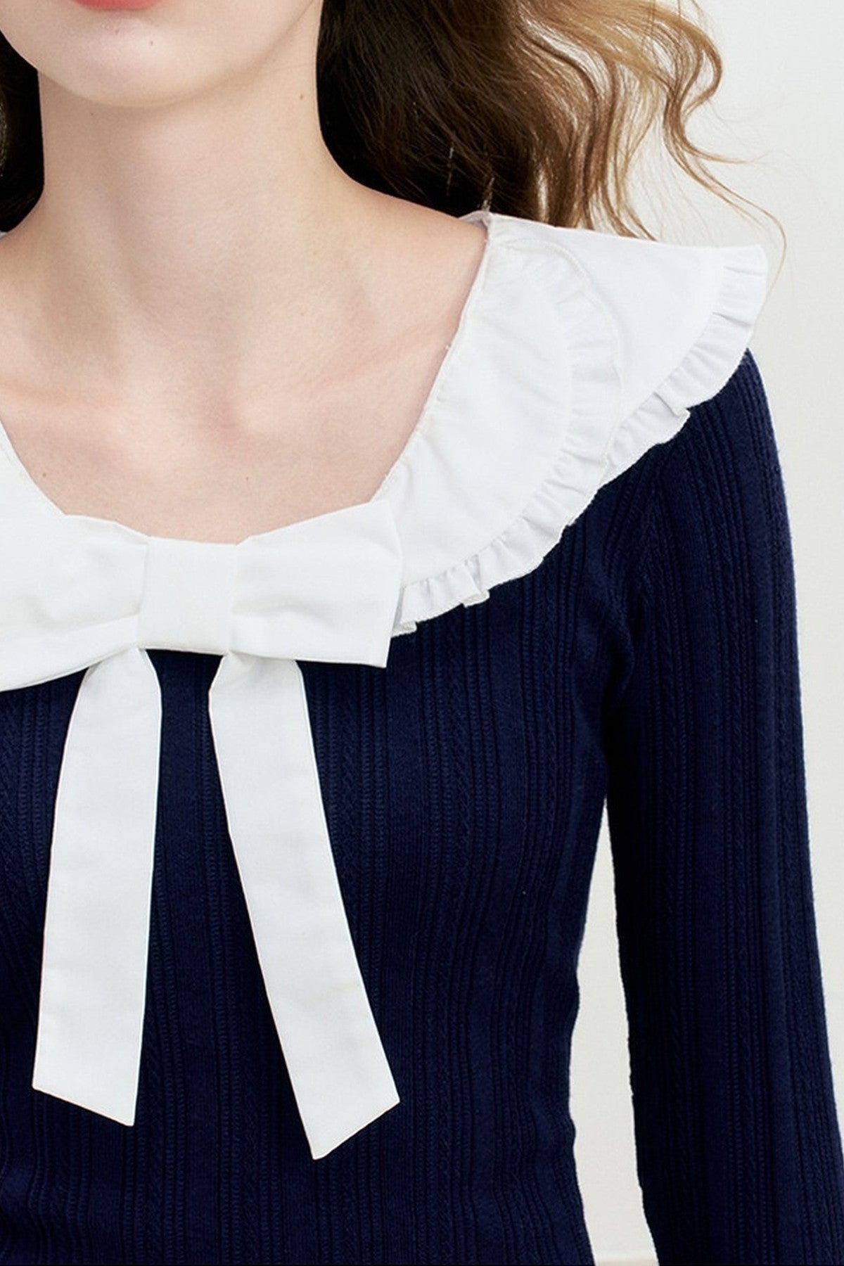 Doll Collar Detachable Bow Knit Top