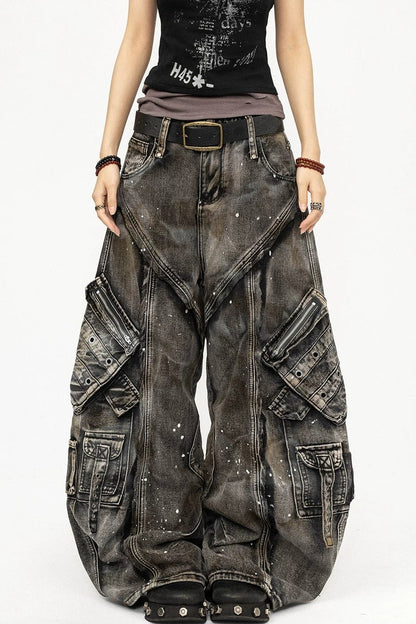 Pantalones vaqueros deconstruidos retro