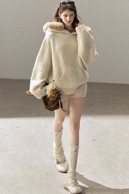 Hooded Wool Knit Top And Shorts Set-Up