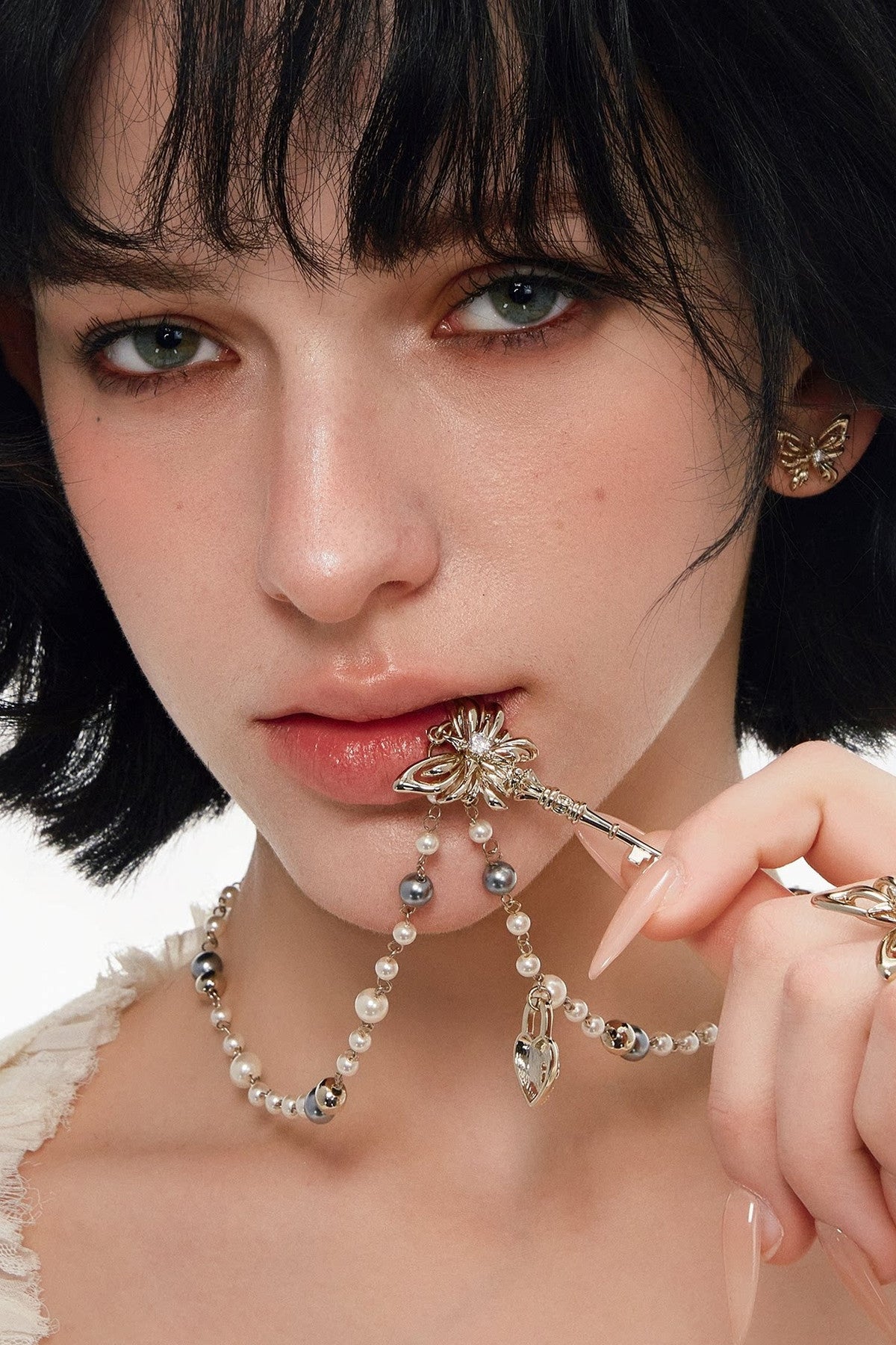Butterfly Key Spliced Layered Necklace
