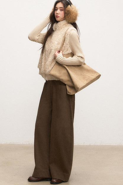 Set aus Strickjacke mit Stehkragen und Hose